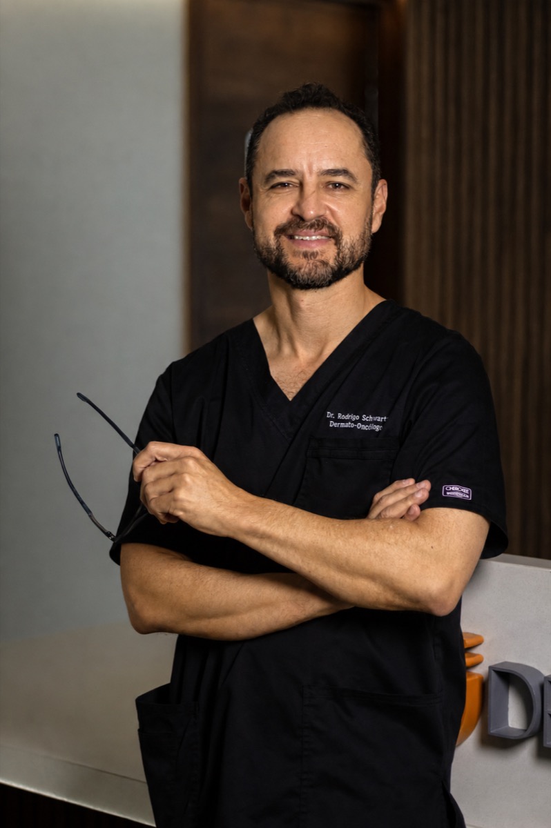 Dr. Rodrigo Schwartz